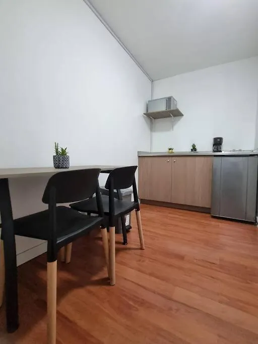 Hermoso Apartamento Con Terraza En Laureles Apartment Medellin Colombia