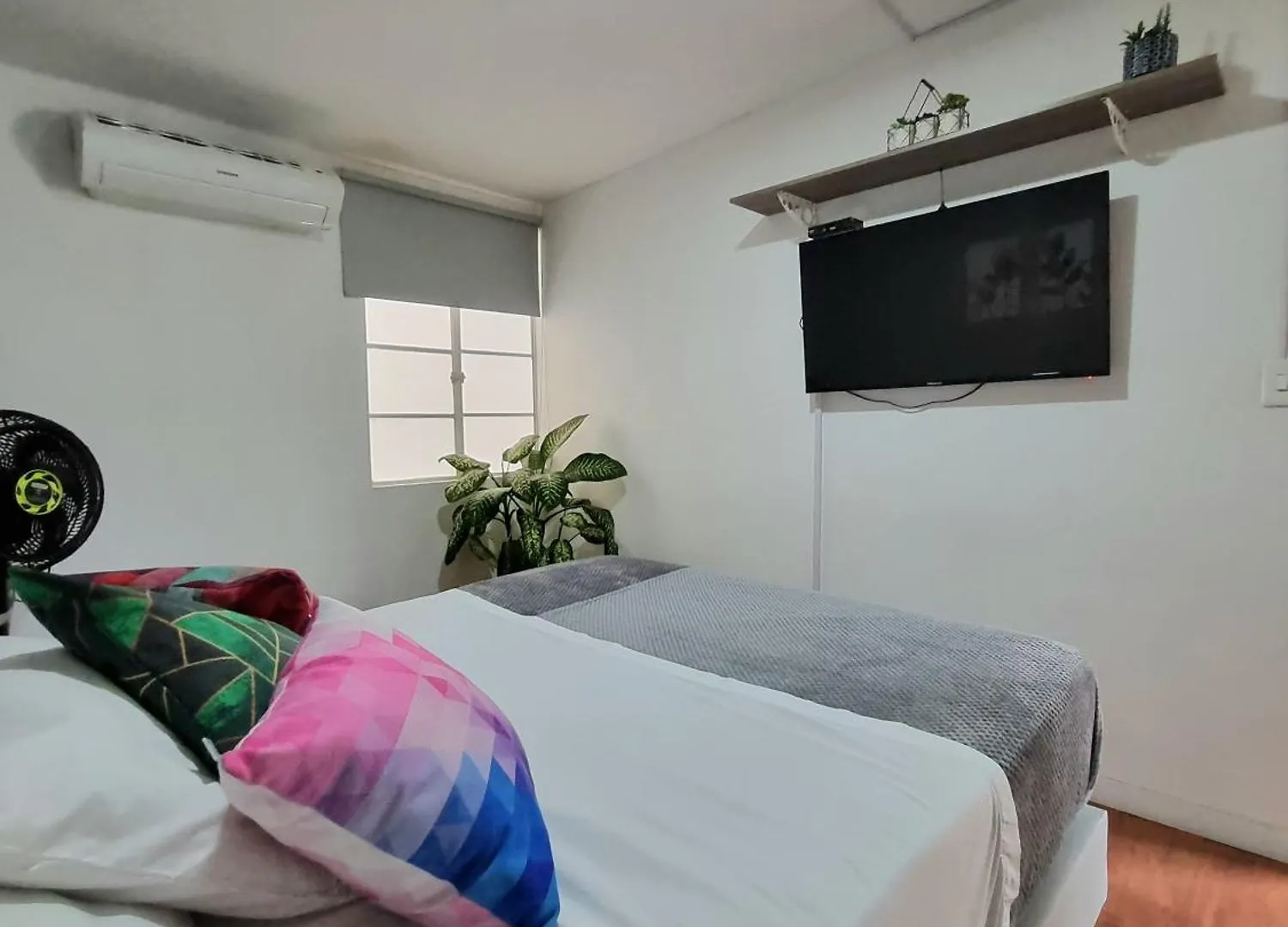 Hermoso Apartamento Con Terraza En Laureles Apartment Medellin Colombia